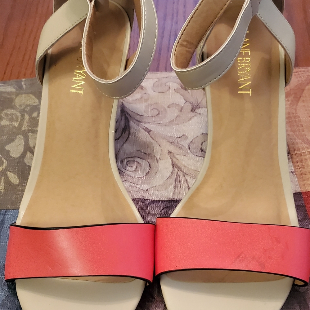💖Host pick💖Lane Bryant Wedge heels